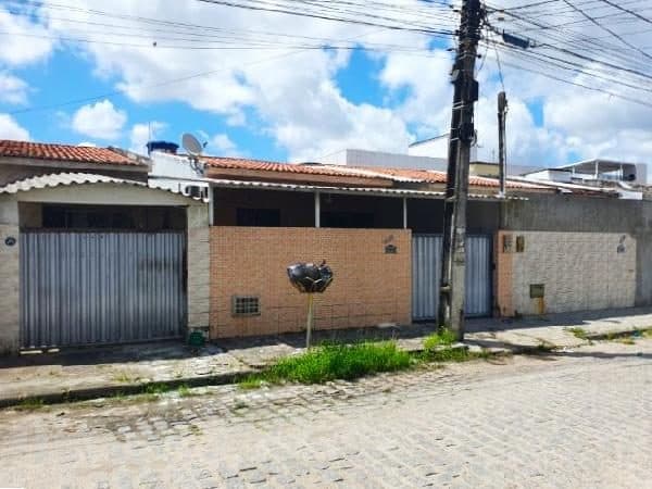 RUA PROJETADA, N. 136, LT 21 QD 06, SANTA RITA