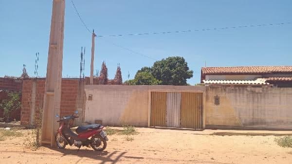 RUA PROJETADA, N. 169, LT B, CARNAUBAIS