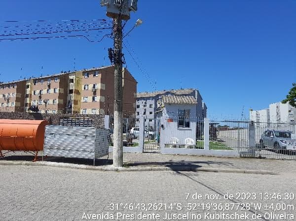 AVENIDA PRESIDENTE JUSCELINO KUBITSCHEK DE OLIVEIR, N. 600, Apto 520, ACESSO 05, PELOTAS