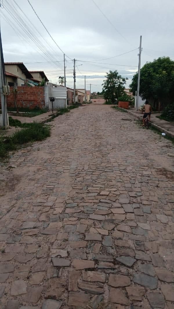 TRAVESSA VIOLETA, N. 04, QUADRA C, DEMERVAL LOBAO