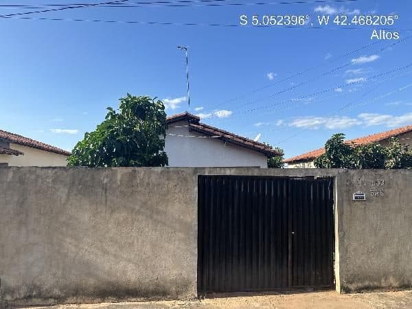 RUA IV, N. 396, LT 09, QD G, ALTOS