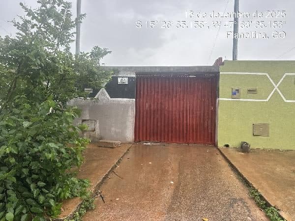 RUA 08, N. 22-A, QR 041, PLANALTINA