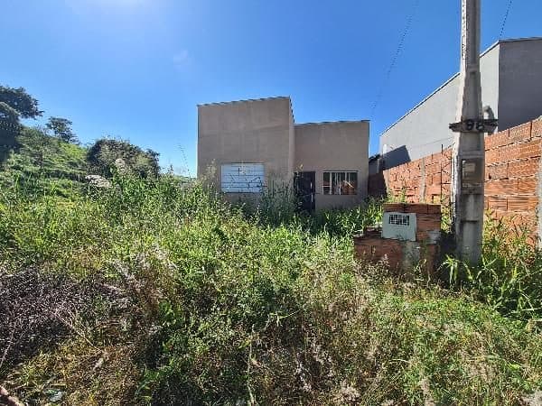 RUA SALVATORE GIUSEPPE BACCHINI, N. 96, CS 28 QD F, ITAPIRA