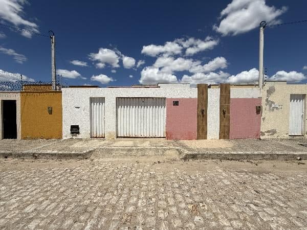 RUA MONTES CLAROS, N. 21, LT 30 QD C6, MOSSORO