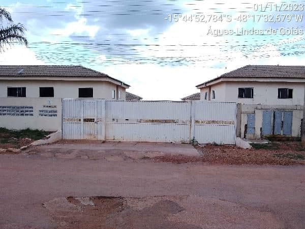 RUA 38, N. SN, Apto 201, BL D, LT 11, QD 85, CJ A, SETOR 11, AGUAS LINDAS DE GOIAS