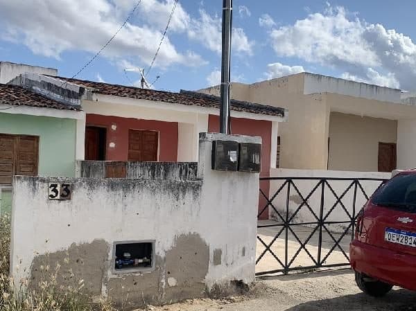 AV LUCIANO JOSÉ ARAÚJO DA COSTA, N. 37,, ITABAIANA