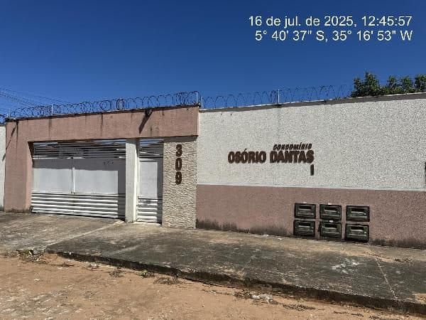 AVENIDA OSÓRIO DANTAS I, N. 309, CS 06, EXTREMOZ