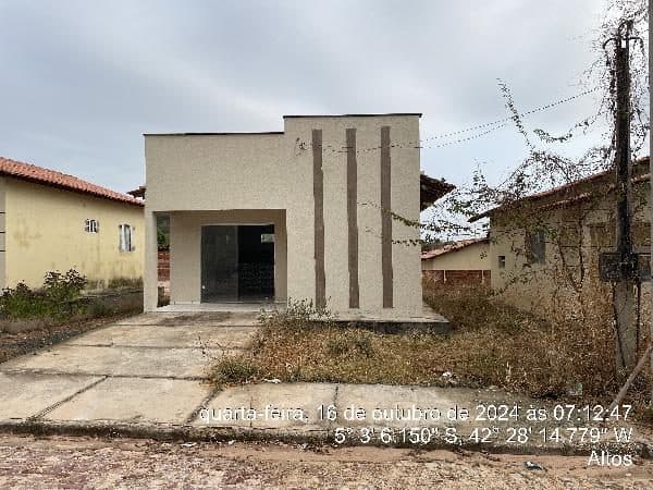 RUA IV, N. 60, ZONA URBANA, ALTOS