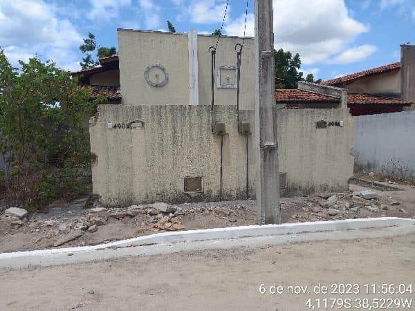 RUA ADAUTO FARIAS, N. 400, CS B, HORIZONTE