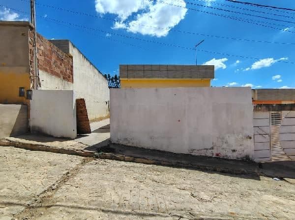 RUA PROJETADA R3, N. 05, LT08 QDW, CHA DE ALEGRIA
