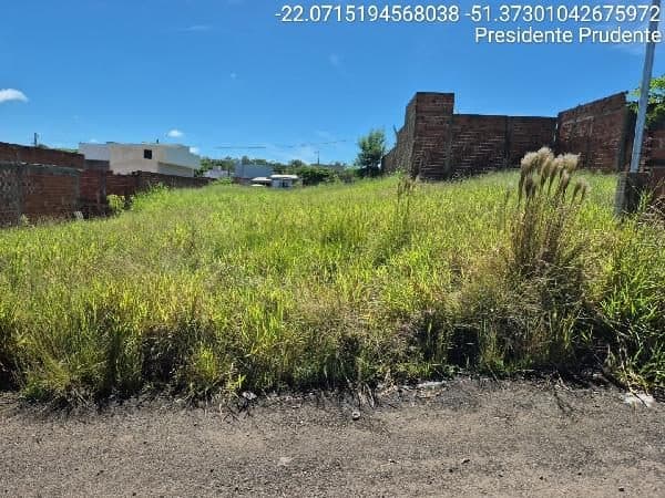 RUA ADEVAIR RIZO MAZINE, N. SN, LT 05 QD Y, PRESIDENTE PRUDENTE