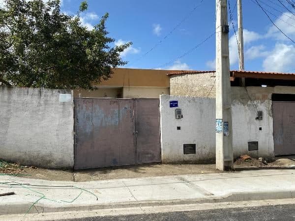 RUA CANADA, N. 451, CS 06, SAO GONCALO