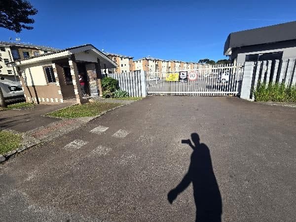 RUA MARIA PAULINA PEREIRA, N. 50, Apto 41, BL 09 LT C 701, SAO JOSE DOS PINHAIS
