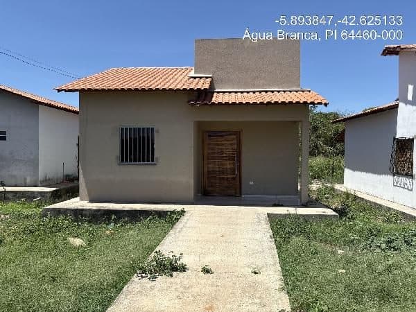 RUA UM, N. S/N, LT 11A QD P, AGUA BRANCA