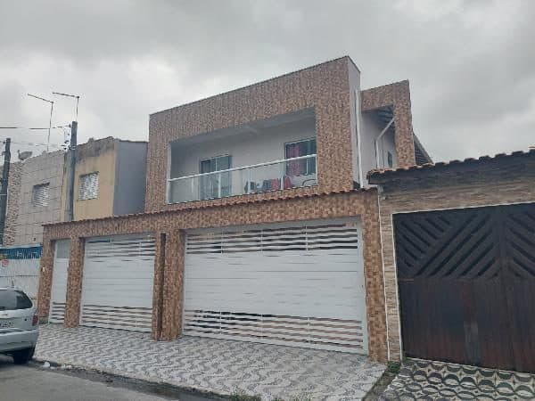 RUA LINDAURA DOS SANTOS AGUIAR, N. 61, CS 03, PRAIA GRANDE