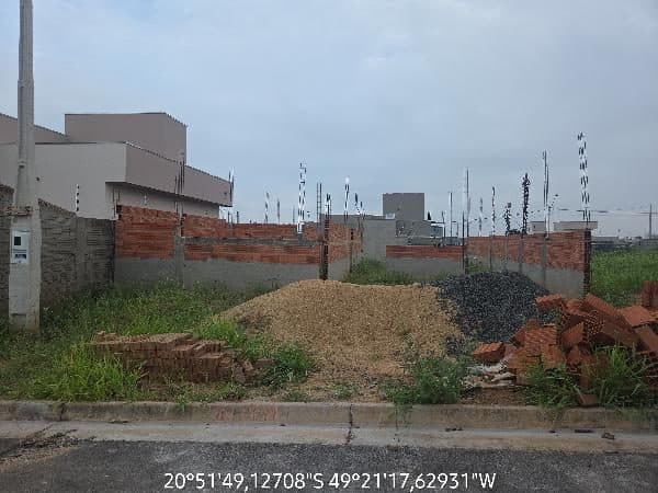 RUA DR JOAO CARLOS DE MAURO, N. SN, QD 44 LT14 ANTIGA RUA 39, SAO JOSE DO RIO PRETO