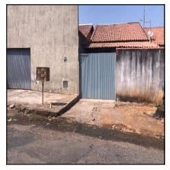 RUA PARANÃ, N. 1, CS 01 QD 09 LT 05, LUZIANIA