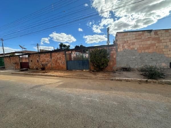 RUA 11, N. SN, LT 07 QD 16, LUZIANIA