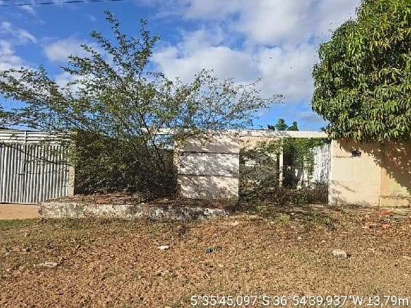RUA LUIZ GONZAGA DE BRITO GUERRA, N. 629, LT 11 E 13 QD 13, ACU