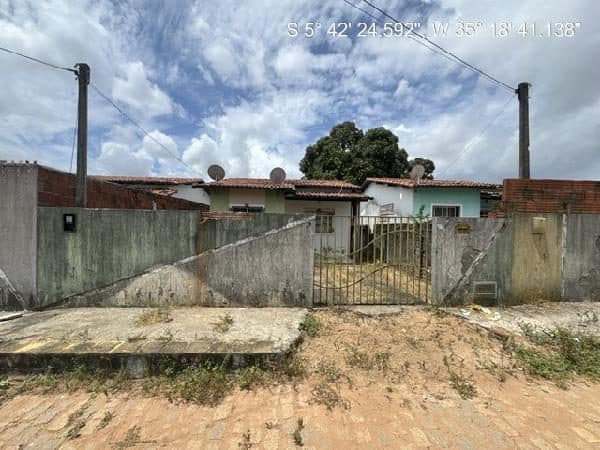 RUA JASMIM, N. 358, QD 9 LT 4, EXTREMOZ