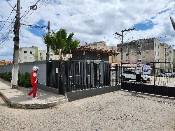 RUA TAMBURIM, N. SN, Apto 202, RUA C, ED ACRE, FEIRA DE SANTANA