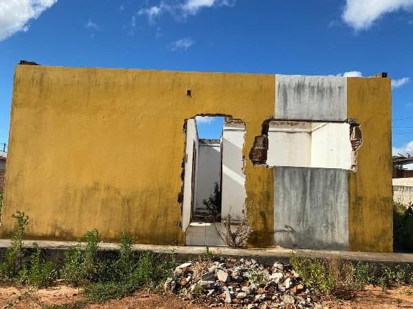 RUA ODETE MATIAS DE LIMA, N. 284, QD L LT 09, CEARA-MIRIM