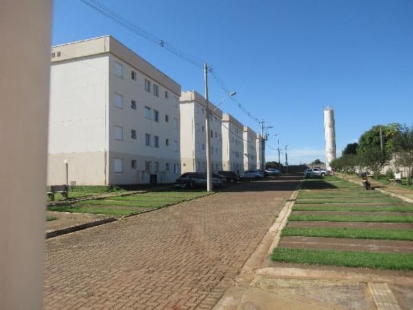 RUA JOSE MARIA FERREIRA BRANDAO, N. 1070, Apto 21, BL 3 - ED RES VILLA GALLI 3, ARARAQUARA