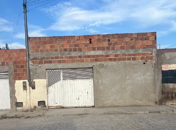 AVENIDA ASA BRANCA, N. 224, LT 03 QD D, FEIRA DE SANTANA