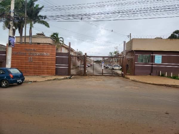 RUA 8, N. SN, Apto 201, BL E, QD 08, CH 19, VALPARAISO DE GOIAS