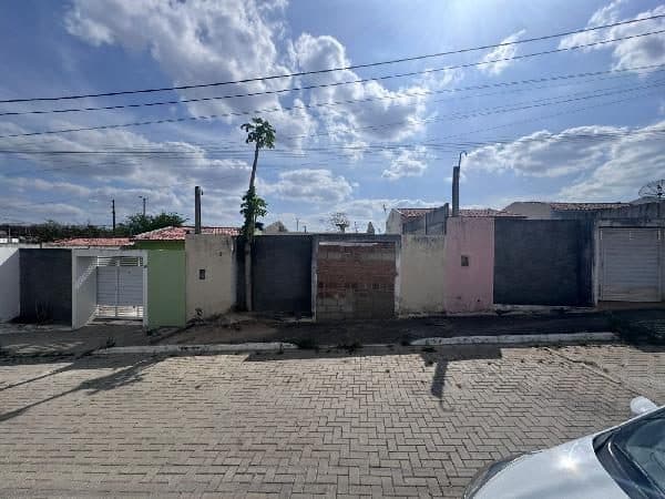 RUA FERNANDO MANOEL DOS SANTOS, N. 52, LT 13, QD 19, BELO JARDIM