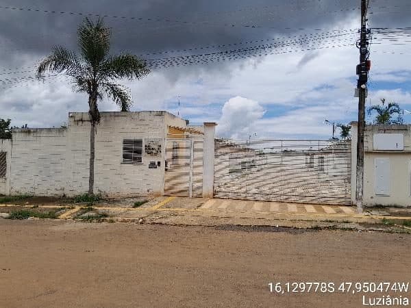 RUA 5, N. SN, CS 32, QD 44, LT 13A, LUZIANIA