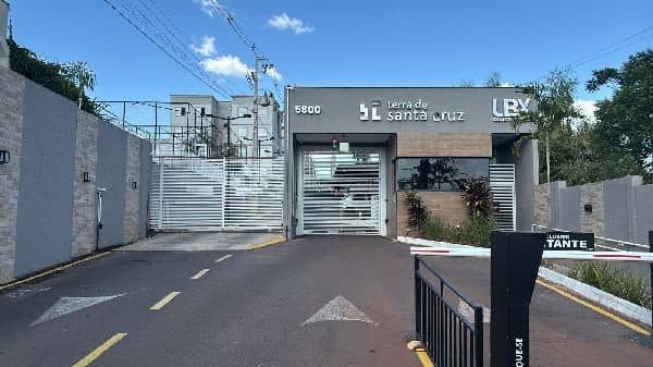 AVENIDA VITORIA, N. 5800, Apto 302, BL B, UMUARAMA