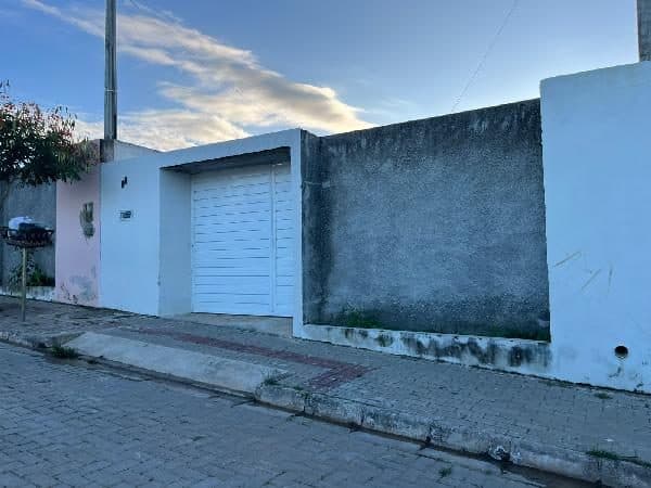 RUA GERALDO BEZERRA DA SILVA, N. 20, LT 05, QD 32, BELO JARDIM