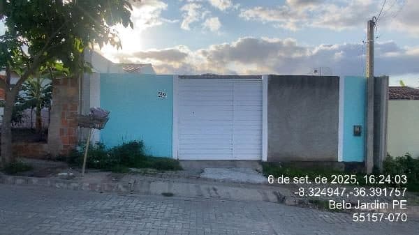 RUA JOAO DE MENEZES SA, N. 44, LT 11 QD 31, BELO JARDIM