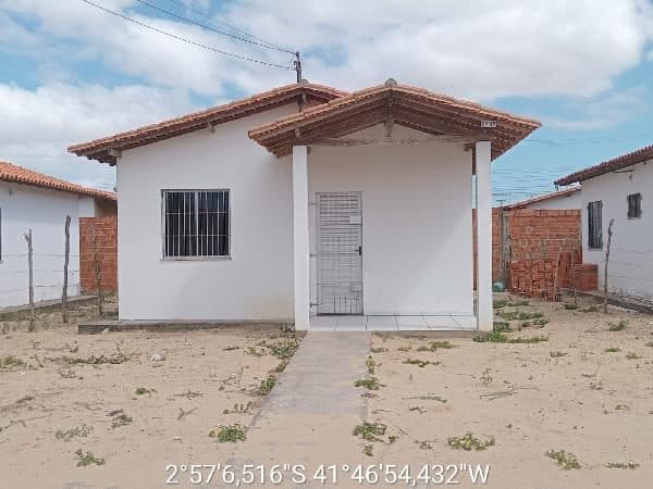 RUA 8, N. 15, LT 15 QD E2, PARNAIBA
