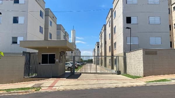 RUA ELOY MELLO GUIDES, N. 45, Apto 104, BL 01, LONDRINA