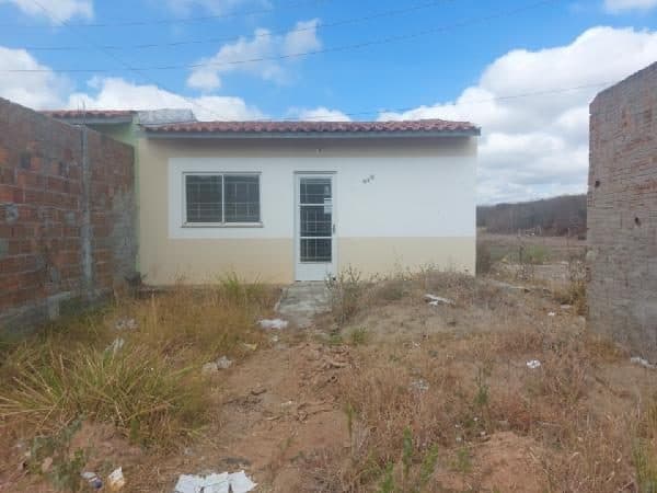 R ERASMO PEREIRA DE ALBUQUERQUE, N. 204, QD 28 LT 01, BELO JARDIM