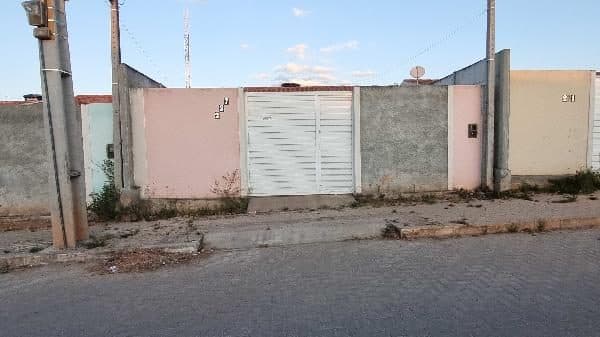 RUA PROFESSORA CREMILDA XAVIER DE SOUZA, N. 227, LT 6 QD 36, BELO JARDIM
