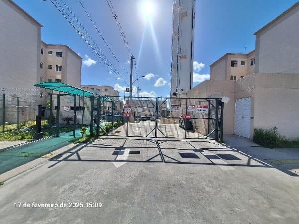 RUA VIVER AREIA BRANCA, N. 168, Apto 201, BL 23, SALVADOR