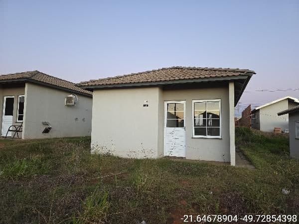 RUA PASTORA NADIR APARECIDA DE OLIVEIRA HESPANHOL, N. 90, LT 9 QD J, LINS