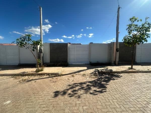 RUA ROSELI MARIA DE LIRA SILVA (ANTIGA RUA PROJET, N. SN, LT 11 QD 43, BELO JARDIM