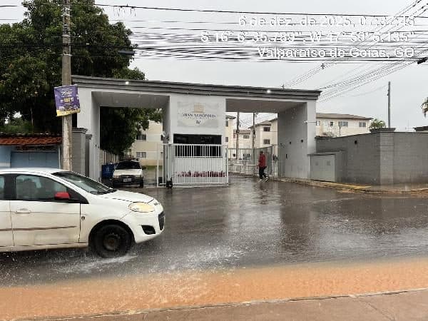 RUA 8, N. SN, Apto 302, BL 18, CH 37, QD 08, VALPARAISO DE GOIAS