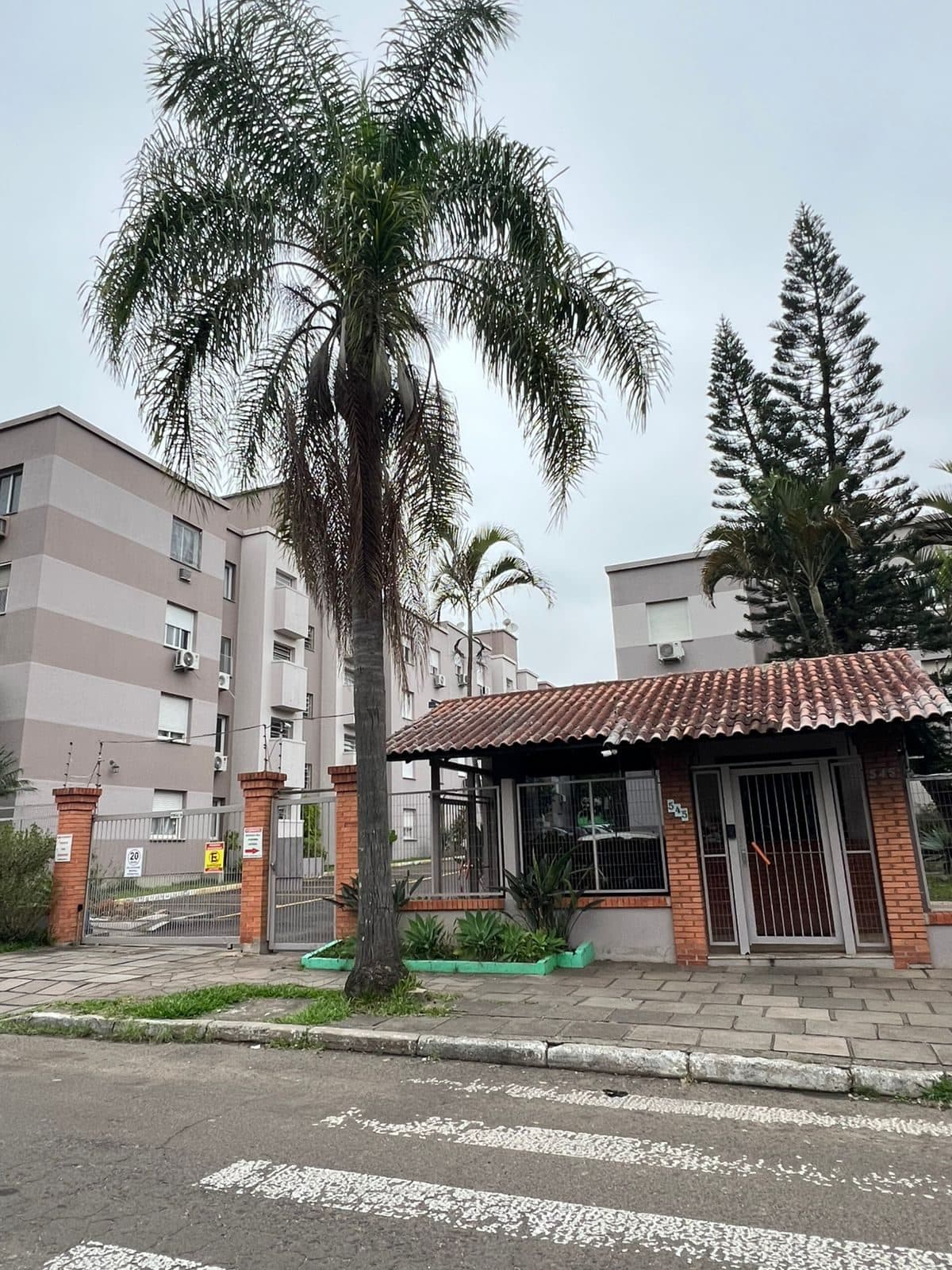 RUA JOÃO DA SILVA BUENO, 394, PORTO ALEGRE