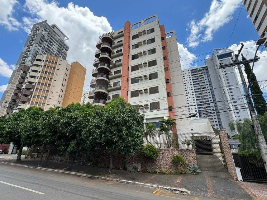 Avenida 136, s/nº - Apartamento 700 - Edifício Alphaville - Setor Marista - Goiânia / GO, Goiânia