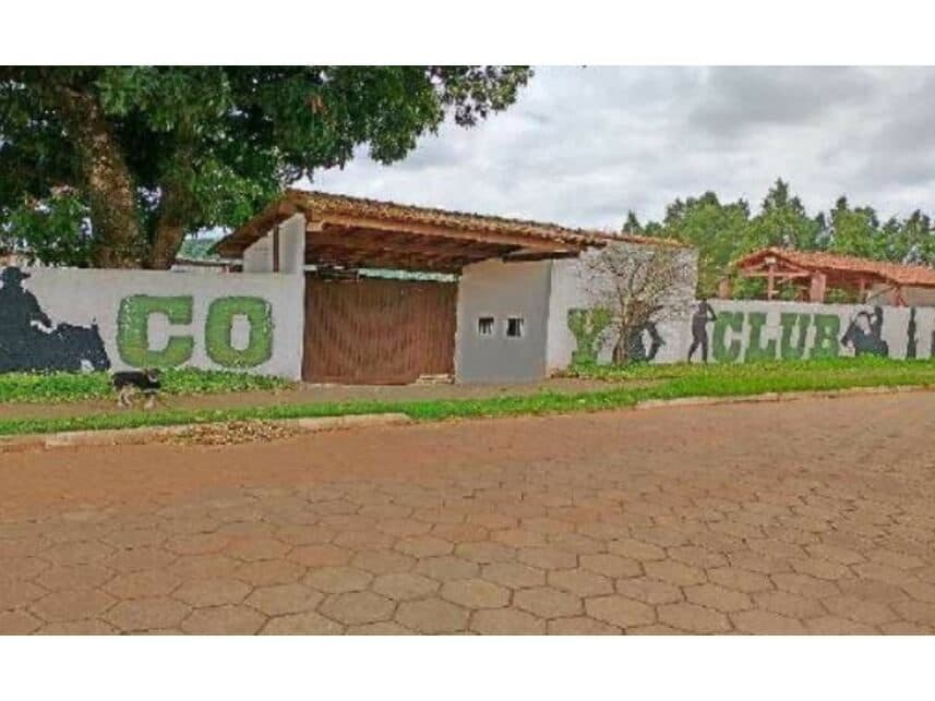 Rua Laurindo Marques, 395 - Pantanal Country Club - Vila Americana - Tatuí / SP, Tatuí